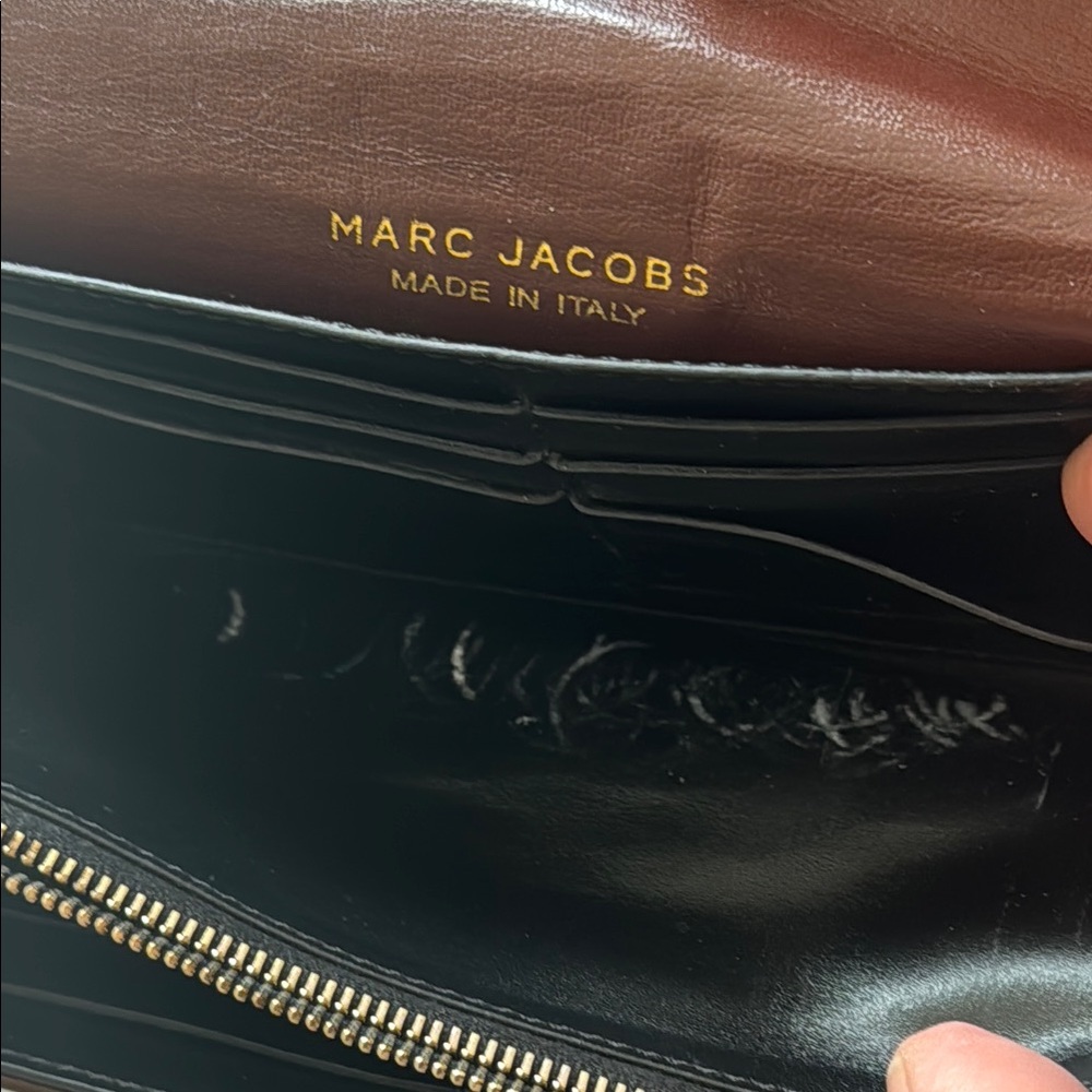 Marc Jacobs Brown Leather Wallet - Picture 5 of 11